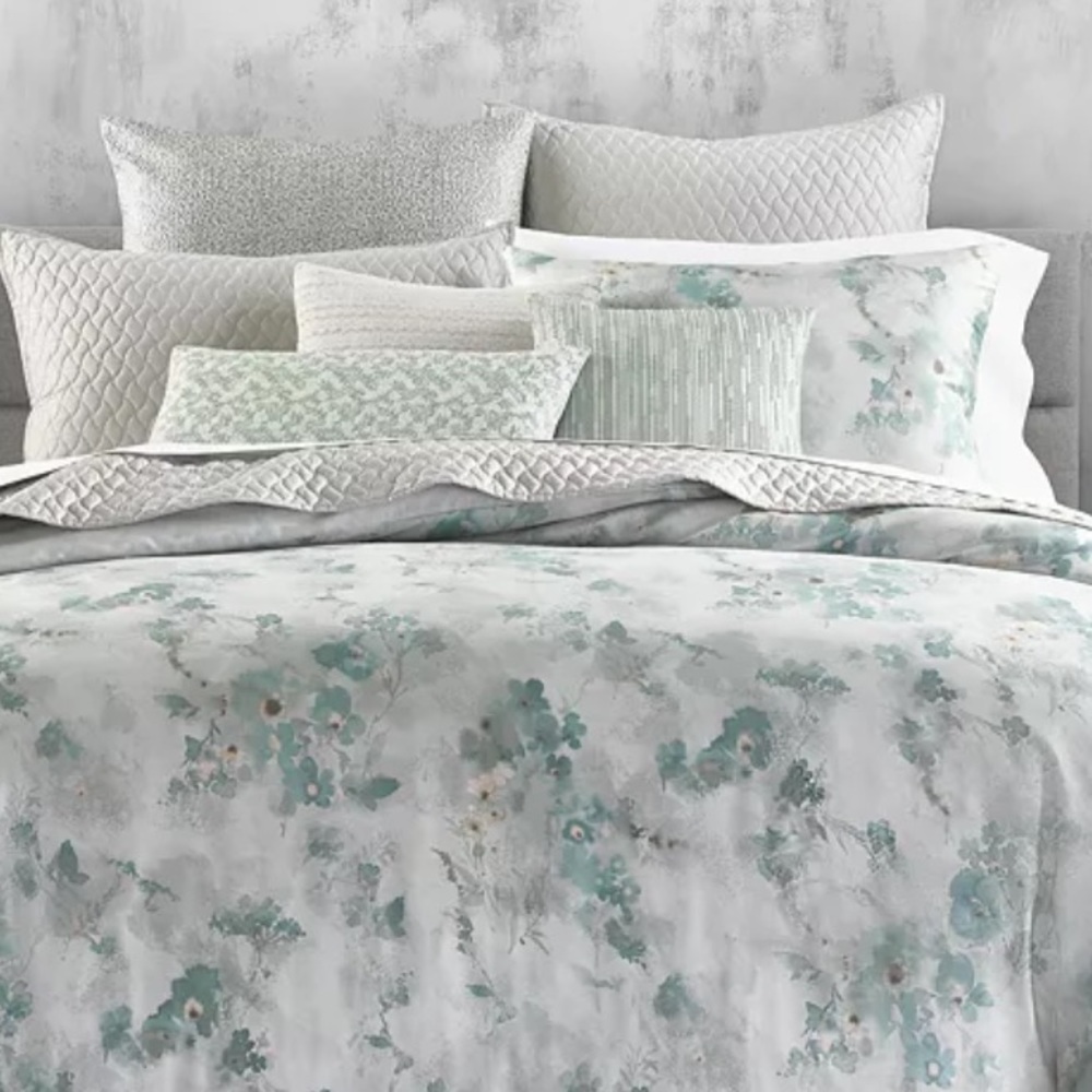 Hotel Collection Comforter Cover in Meadow